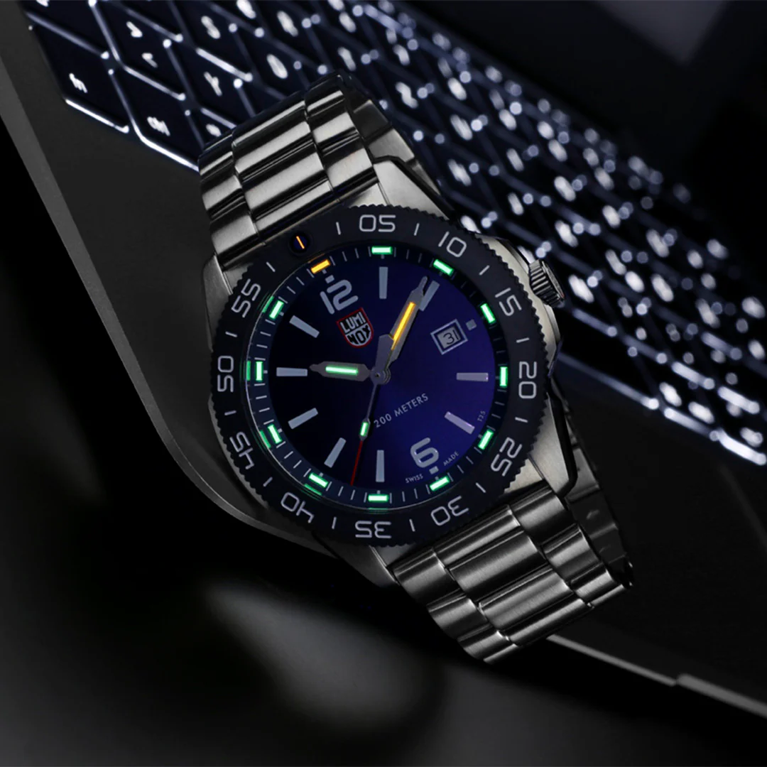 Pacific Diver, 44MM - 3123 - Image 8