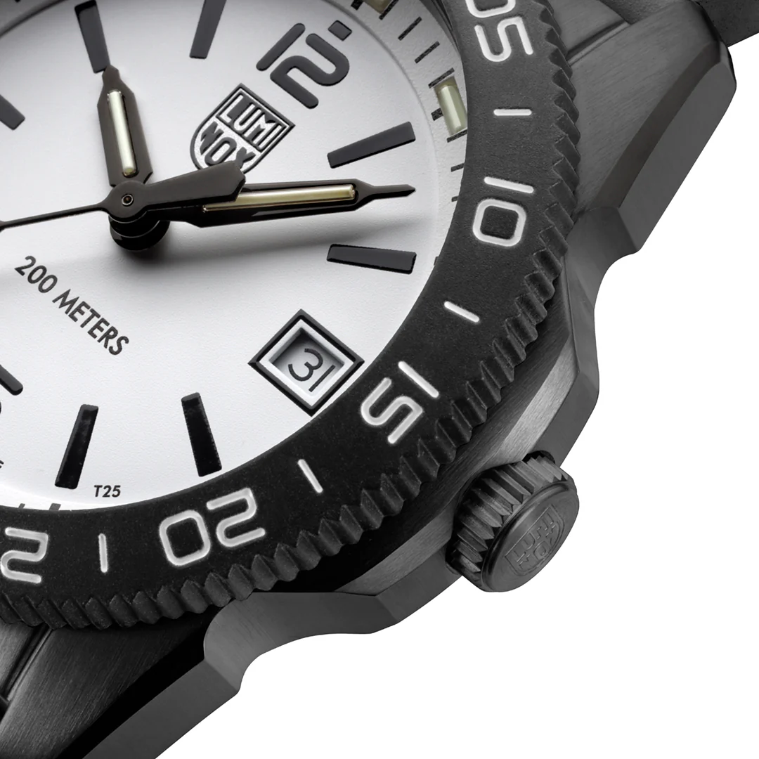 Pacific Diver, 39MM - 3127M - Image 7